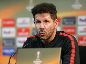 Simeone, en rueda de prensa en Lisboa Simeone, en rueda de prensa en Lisboa