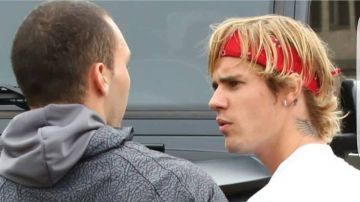 Justin Bieber y el fan que le acusa de romperle el móvil