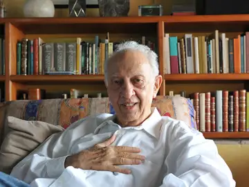 Muere el escritor mexicano Sergio Pitol, Premio Cervantes 2005, a los 85 años Muere el escritor mexicano Sergio Pitol, Premio Cervantes 2005, a los 85 años