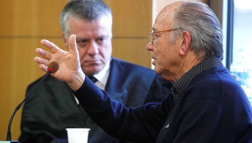 Jacinto S.M en la Audiencia de Santa Cruz de Tenerife, durante el juicio.