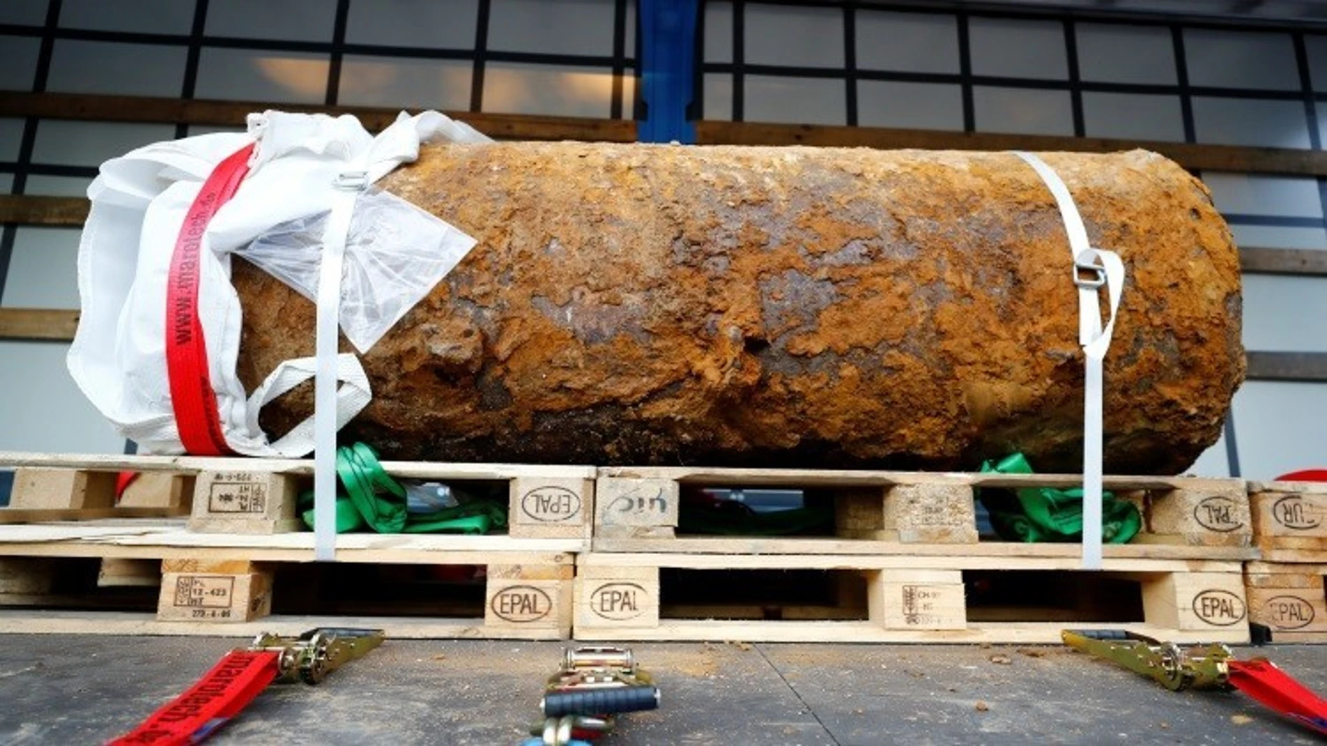 Bomba de la Segunda Guerra Mundial Bomba de la Segunda Guerra Mundial