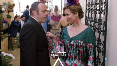Peio, encandilado por una rubia que le pone ojitos en la Feria de Abril