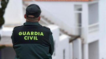 Imagen de archivo un agente de la Guardia Civil (Archivo)