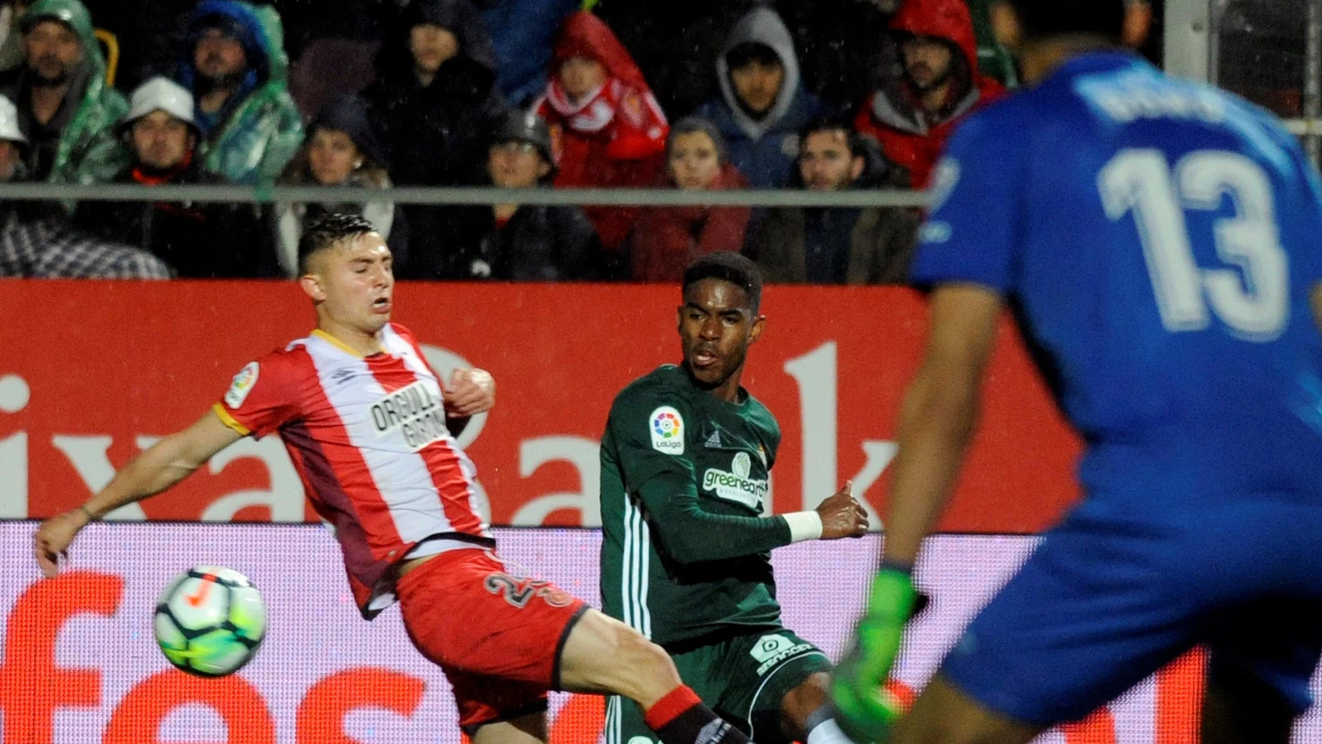 Un momento del Girona vs Betis en Montilivi Un momento del Girona vs Betis en Montilivi