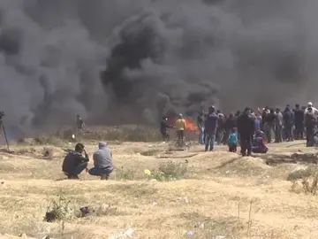 Un muerto y casi 200 heridos en el tercer viernes de protestas en Gaza Un muerto y casi 200 heridos en el tercer viernes de protestas en Gaza