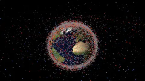 Es posible vigilar la "basura espacial" que sobrevuela nuestras cabezas Es posible vigilar la "basura espacial" que sobrevuela nuestras cabezas