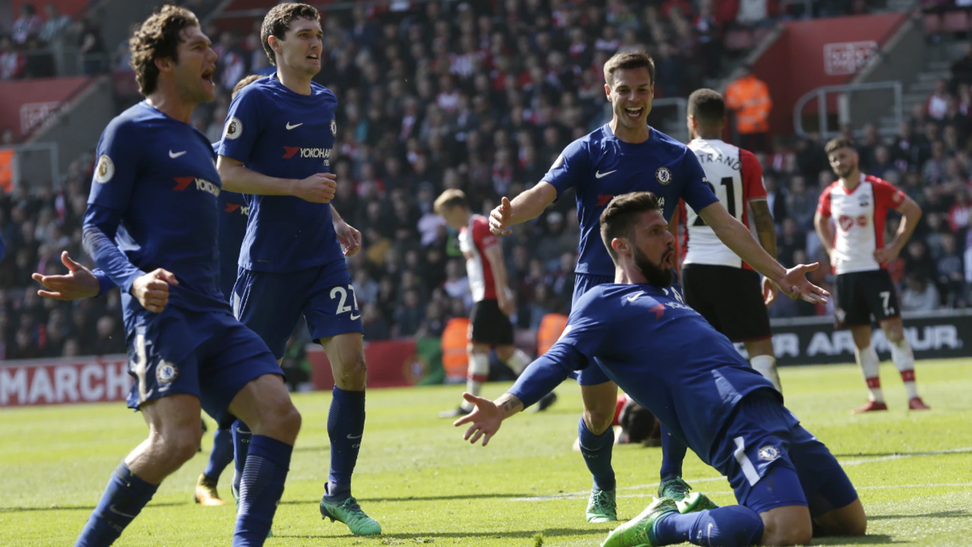 Giroud celebra un gol Giroud celebra un gol