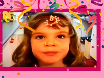 El divertido vídeo de la infancia de Lucía Martín que ha enternecido a los seguidores El divertido vídeo de la infancia de Lucía Martín que ha enternecido a los seguidores
