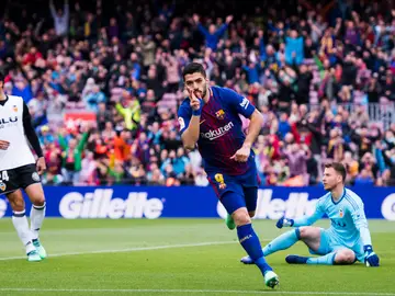 Luis Suárez celebra un gol Luis Suárez celebra un gol