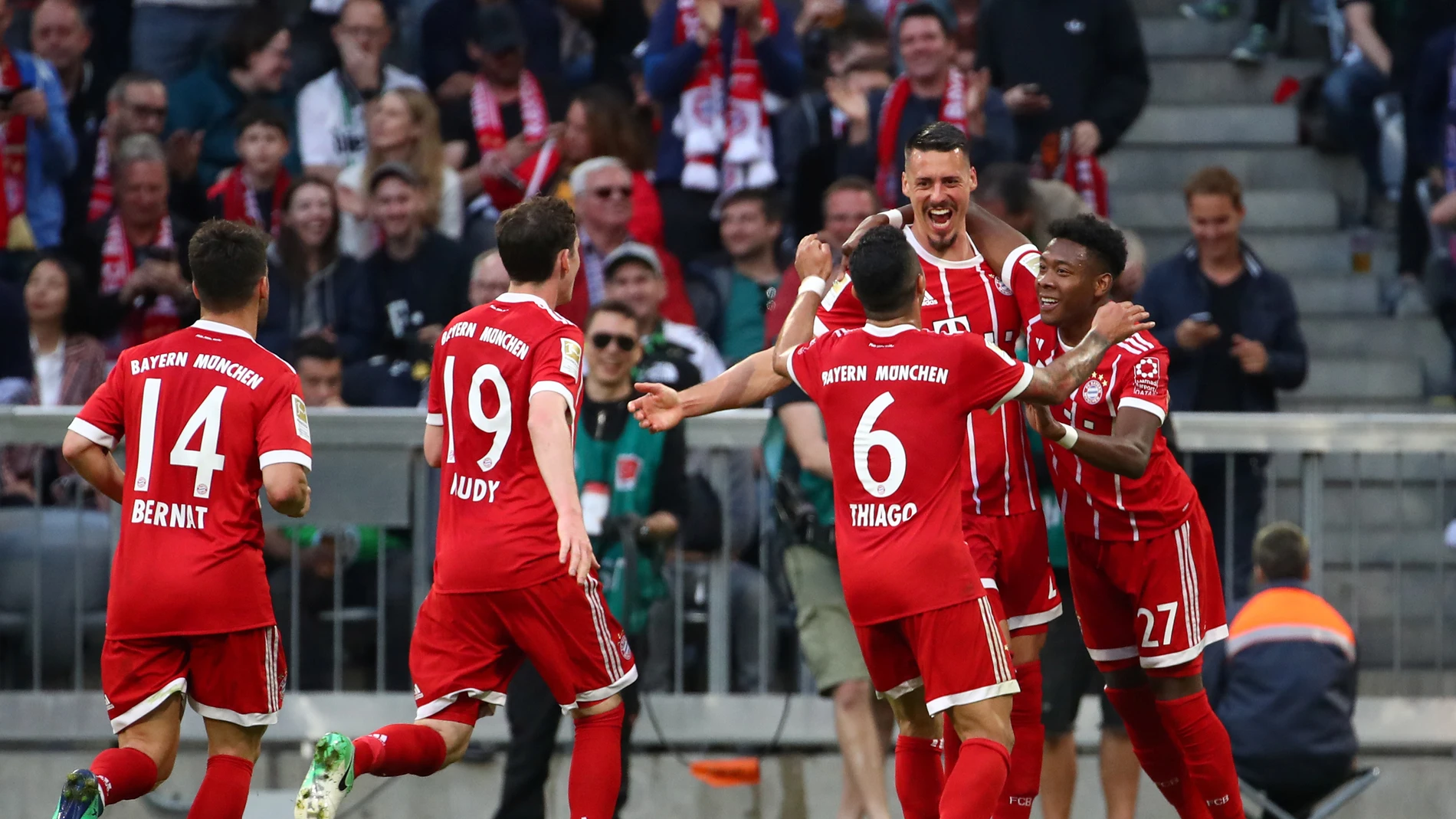 Sandro Wagner celebra un gol ante el Gladbach Sandro Wagner celebra un gol ante el Gladbach