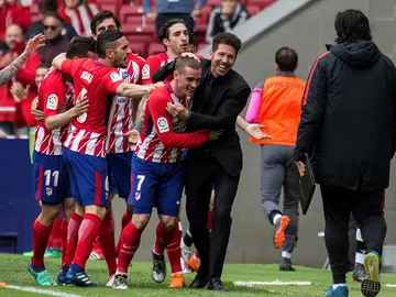 Simeone celebra el gol de Griezmann en el Metropolitano Simeone celebra el gol de Griezmann en el Metropolitano