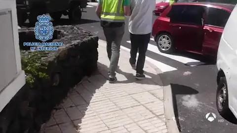 Liberadas tres menores obligadas a drogarse y prostituirse en Lanzarote Liberadas tres menores obligadas a drogarse y prostituirse en Lanzarote