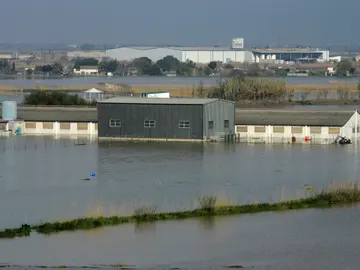 El paso de la punta de la crecida del Ebro por Zaragoza El paso de la punta de la crecida del Ebro por Zaragoza