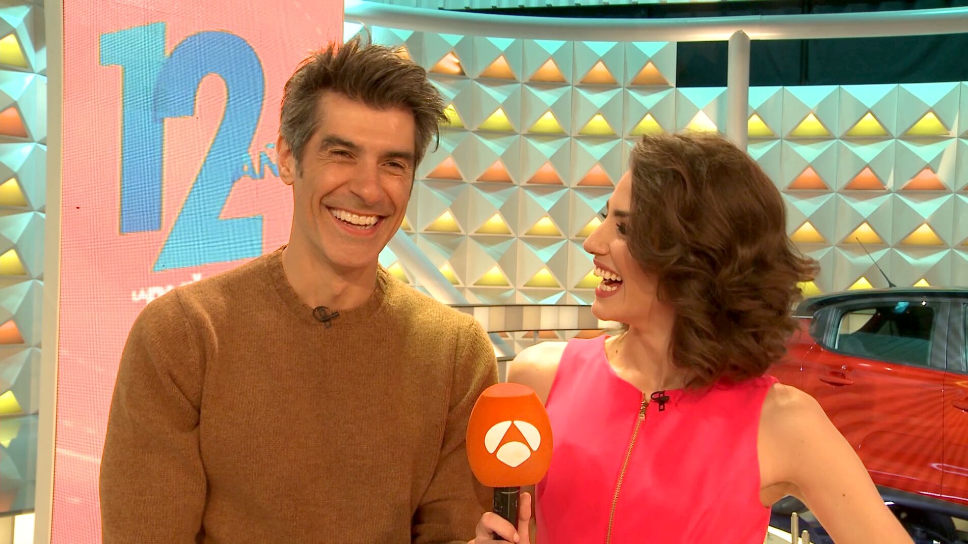 Nos colamos tras las c&aacute;maras del Especial 12 aniversario con Jorge Fern&aacute;ndez y Laura Moure