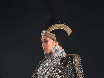 Beyoncé durante su actuación en Coachella 