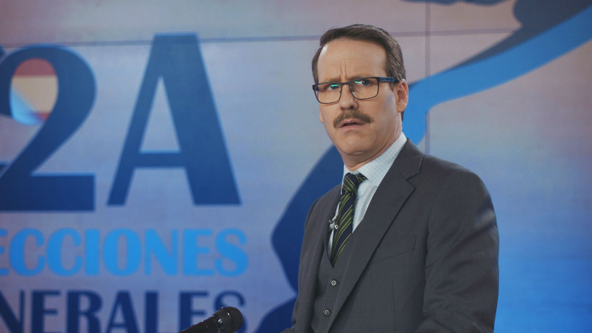 El Ministro Oca&ntilde;a rompe las reglas del debate con la declaraci&oacute;n de amor de Rafita