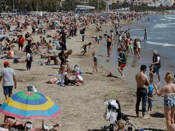 Suben los termómetros en toda España Suben los termómetros en toda España