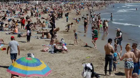 Suben los termómetros en toda España Suben los termómetros en toda España
