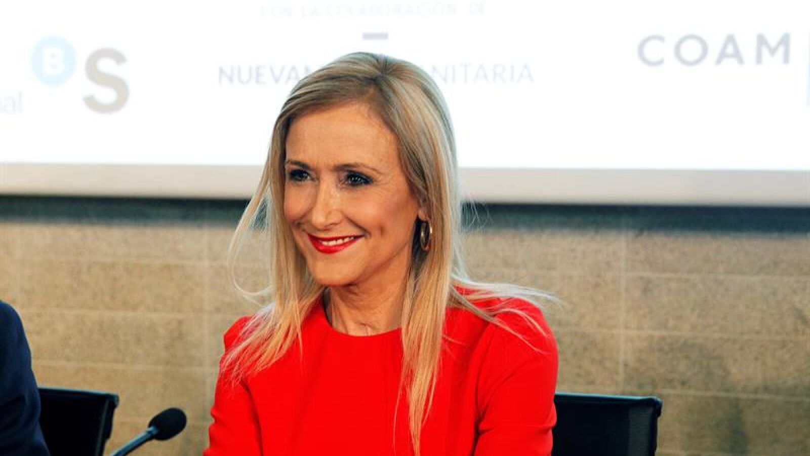 Las preguntas sobre la polémica del máster que Cifuentes se niega a responder