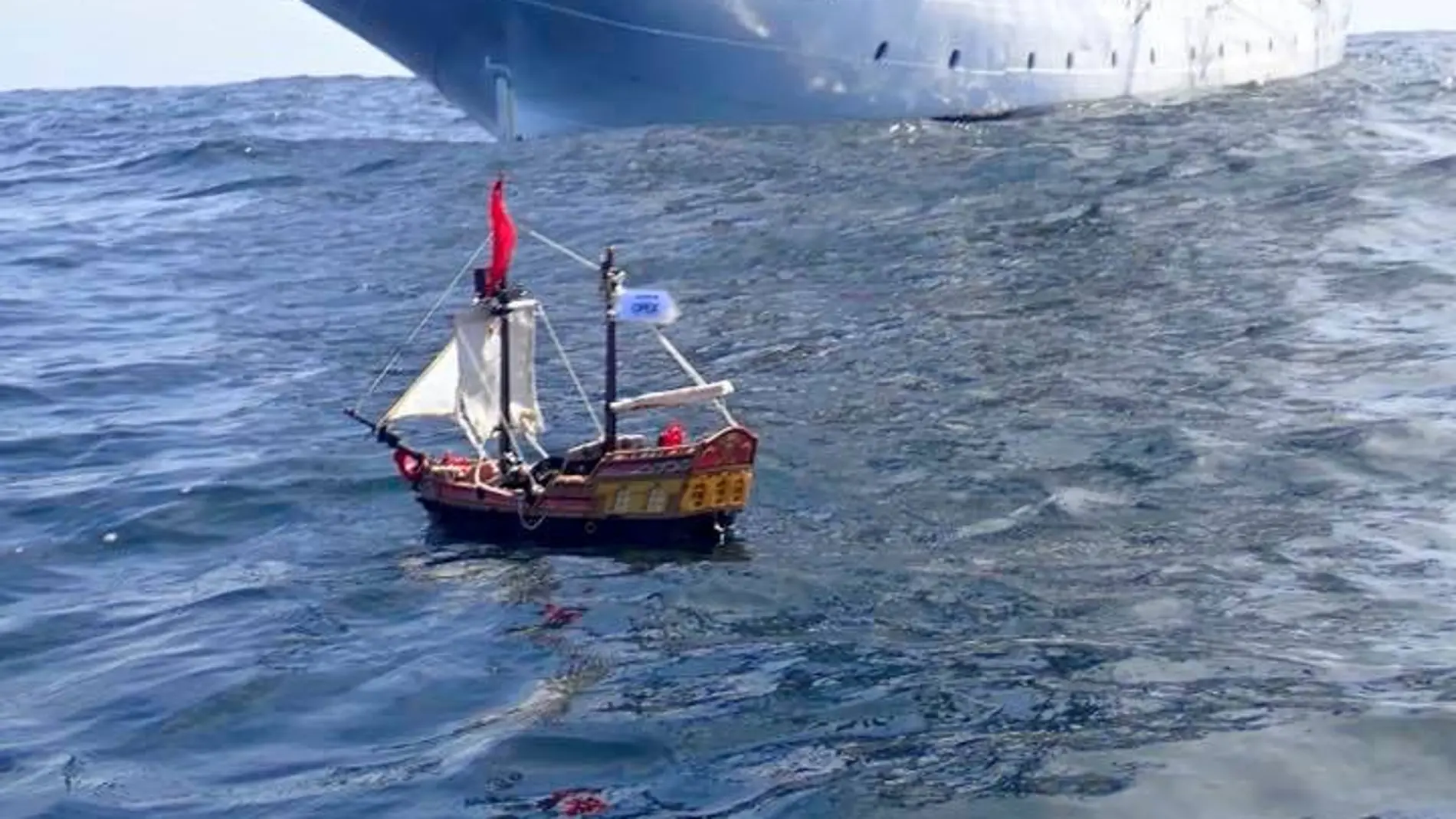 El barco pirata de juguete El barco pirata de juguete