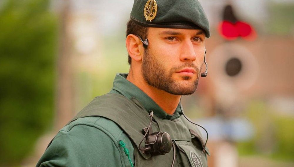 Agente de la Guardia Civil que se ha hecho viral en Twitter