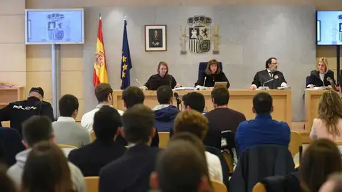 Juicio por la agresión a guardias civiles en Alsasua Juicio por la agresión a guardias civiles en Alsasua