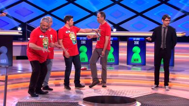 ¿Al ritmo de qué famosa canción bailan todos en '¡Boom!'?