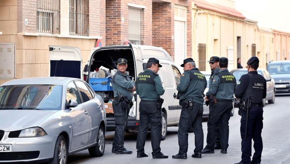 Imagen de la vivienda, en El Ejido, donde un hombre mató a su hijo de 8 años