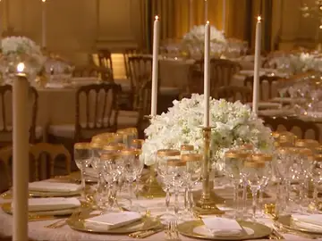 La primera visita oficial del matrimonio presidencial francés, organizado por Melania Trump La primera visita oficial del matrimonio presidencial francés, organizado por Melania Trump