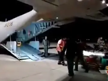 El Ejército del Aire traslada a un bebé en estado crítico de Mallorca a Madrid El Ejército del Aire traslada a un bebé en estado crítico de Mallorca a Madrid