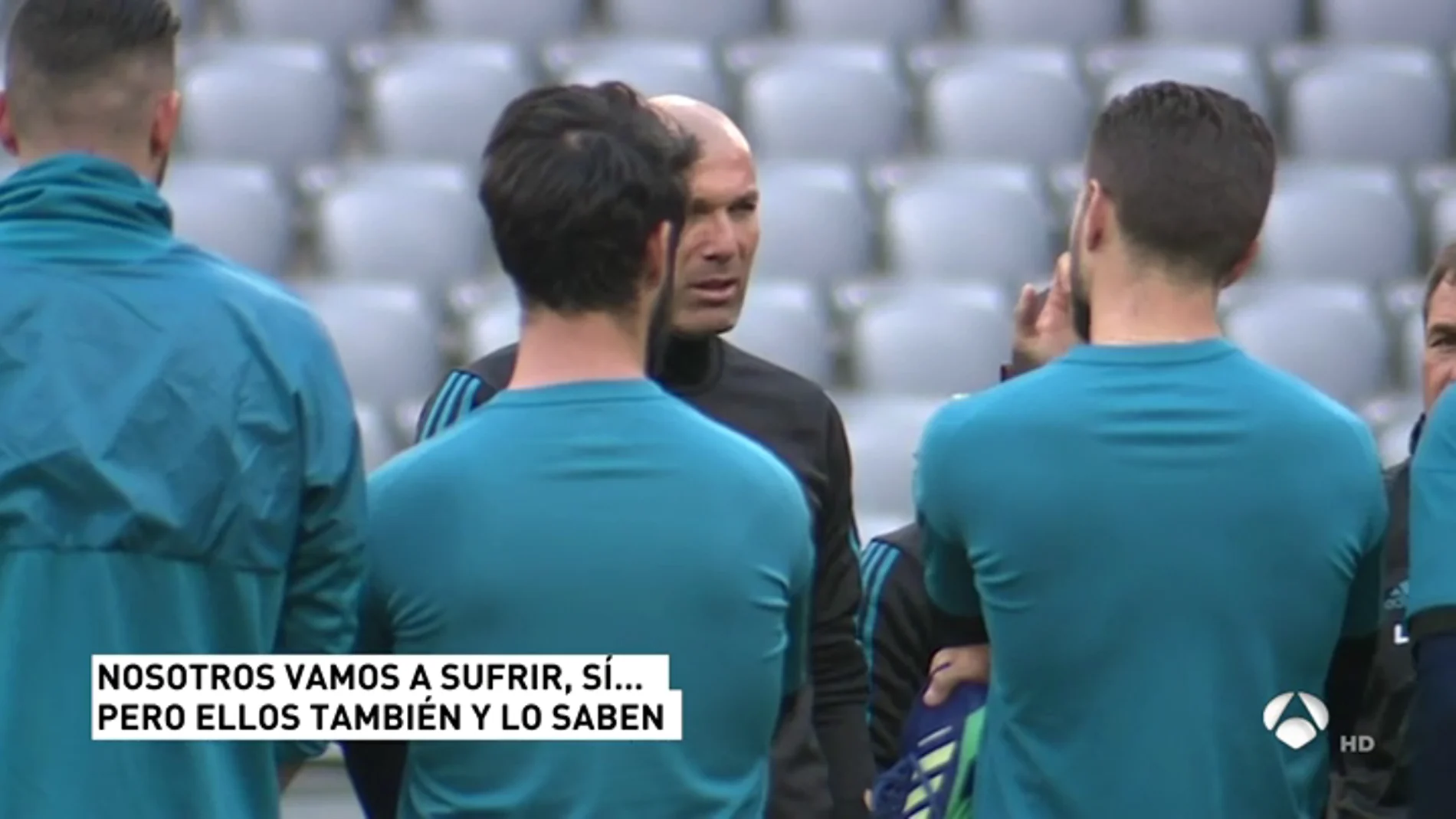 La charla de Zidane a sus jugadores antes del Bayern: "Tenemos que sufrir, pero ellos también... y lo saben"