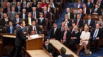 El presidente galo, Emmanuel Macron, ofrece un discurso ante el Congreso de los Estados Unidos