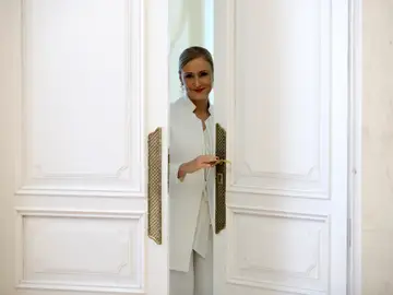 Cristina Cifuentes, tras la rueda de prensa ofrecida hoy. Cristina Cifuentes, tras la rueda de prensa ofrecida hoy.