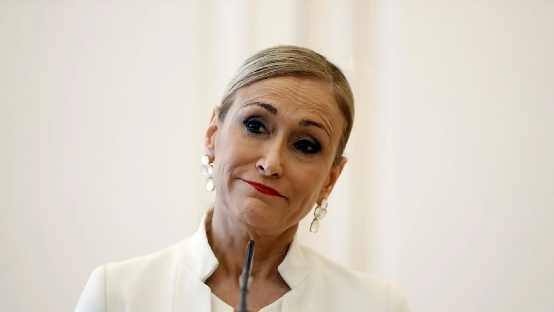 Cristina Cifuentes en el momento de presentar su dimisión