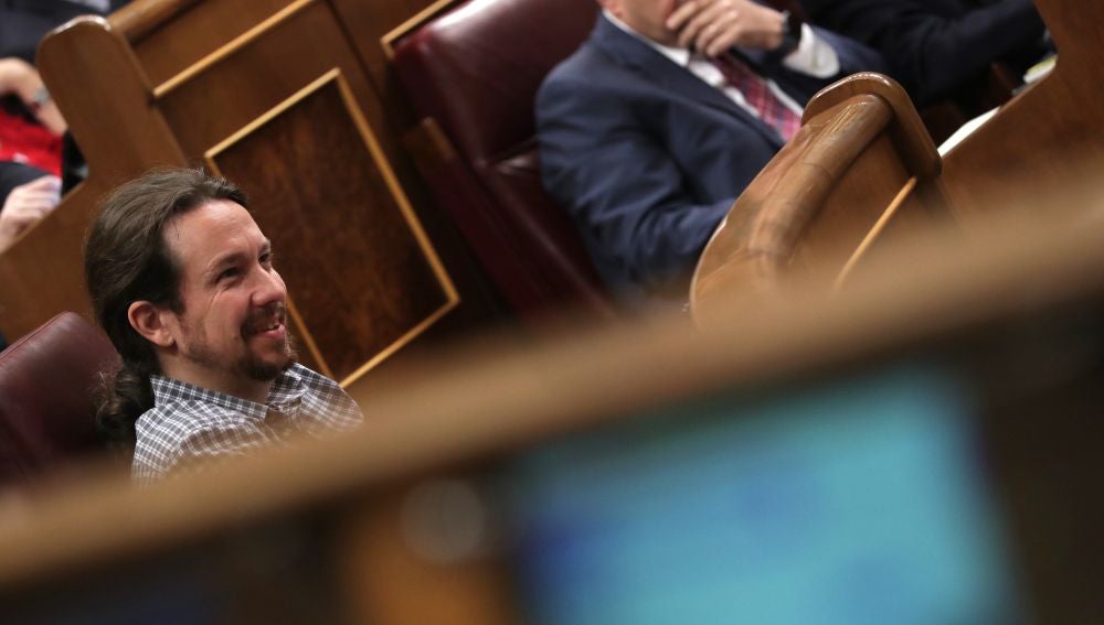 El líder de Podemos Pablo Iglesias, en el pleno del Congreso de los Diputados