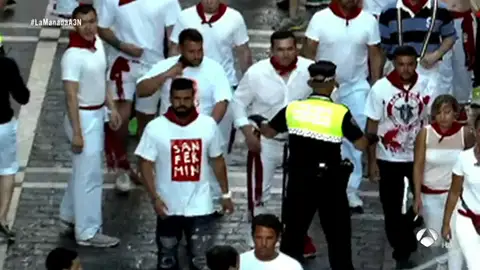 Un miembro de 'La Manada' se sacará el Graduado Escolar en prisión; otros dos, podrían ser expulsados del Ejército y de la Guardia Civil Un miembro de 'La Manada' se sacará el Graduado Escolar en prisión; otros dos, podrían ser expulsados del Ejército y de la Guardia Civil