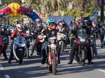 Miles de moteros inundan ya las calles de Jerez Miles de moteros inundan ya las calles de Jerez