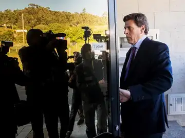 Juan Carlos Quer en los juzgados de Ribeira Juan Carlos Quer en los juzgados de Ribeira