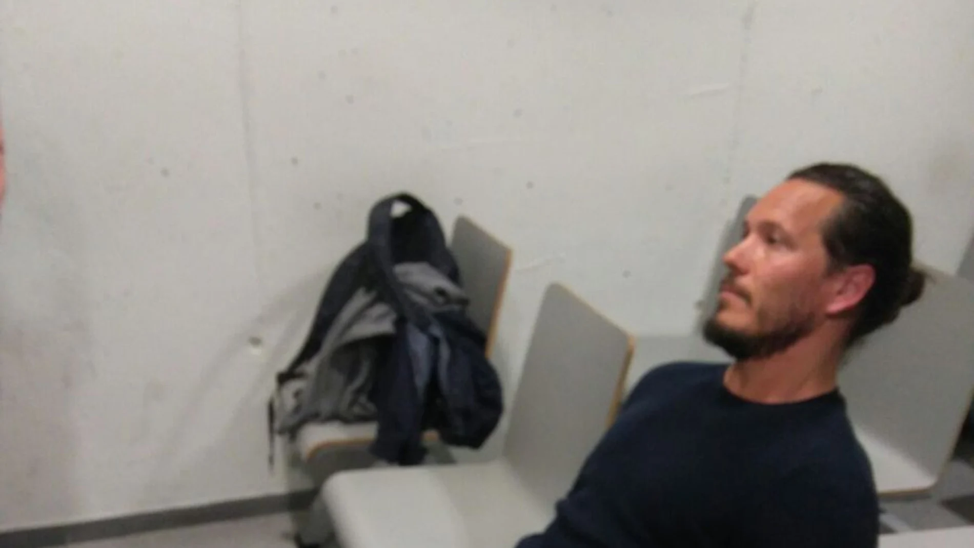 Jamie Acourt, uno de los fugitivos más buscados en Reino Unido Jamie Acourt, uno de los fugitivos más buscados en Reino Unido