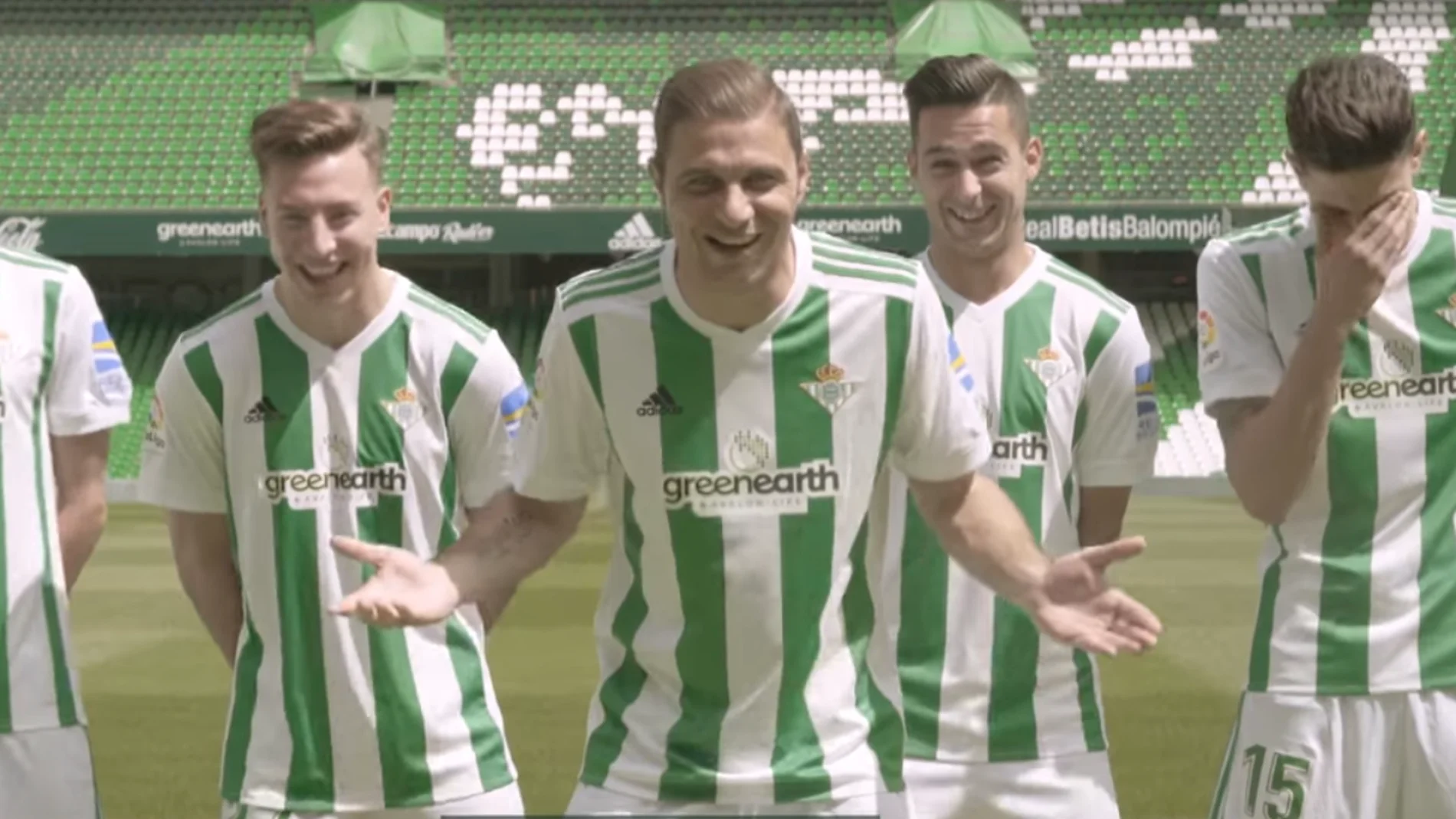 Joaquín, estrella del último anuncio del Betis Joaquín, estrella del último anuncio del Betis