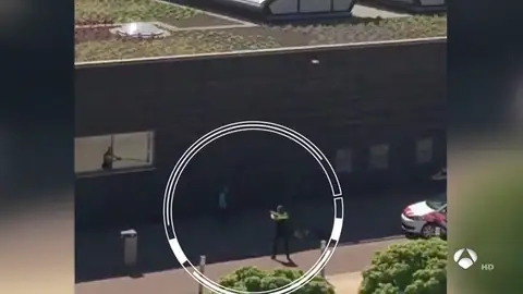 Tres heridos en La Haya al ser apuñalados por un hombre con problemas psiquiátricos Tres heridos en La Haya al ser apuñalados por un hombre con problemas psiquiátricos