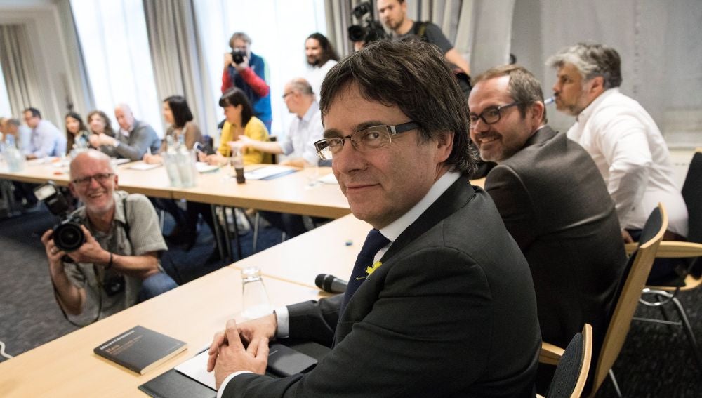 El expresidente de la Generalitat de Cataluña Carles Puigdemont