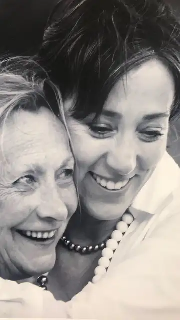 Pilar Ruipérez, jefa de Nacional, con su madre Pilar Ruipérez, jefa de Nacional, con su madre