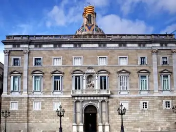Imagen de la fachada de la Generalitat Imagen de la fachada de la Generalitat