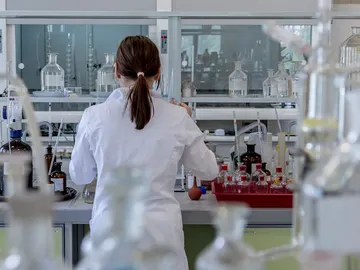 Más innovación científica en España Más innovación científica en España