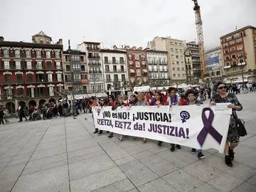 Concentración en Pamplona contra la sentencia de La Manada Concentración en Pamplona contra la sentencia de La Manada