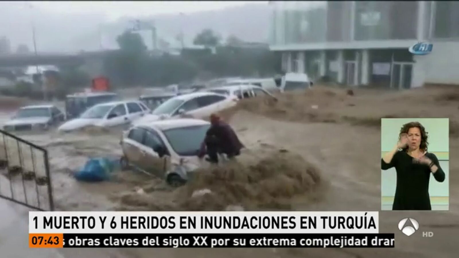 Un muerto y seis heridos en las que se consideran las peores inundaciones en Turquía de los últimos 500 años