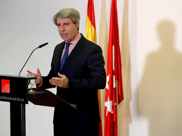 Ángel Garrido en rueda de prensa Ángel Garrido en rueda de prensa