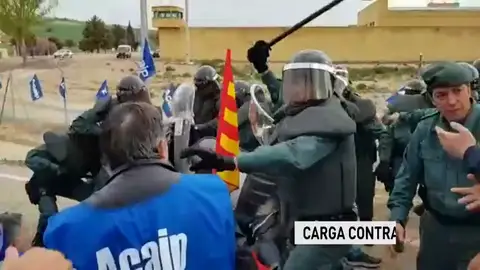 Carga contra funcionarios de prisiones en Daroca Carga contra funcionarios de prisiones en Daroca