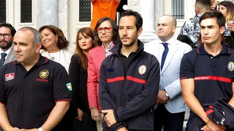 Los bomberos sevillanos en Lesbos Los bomberos sevillanos en Lesbos